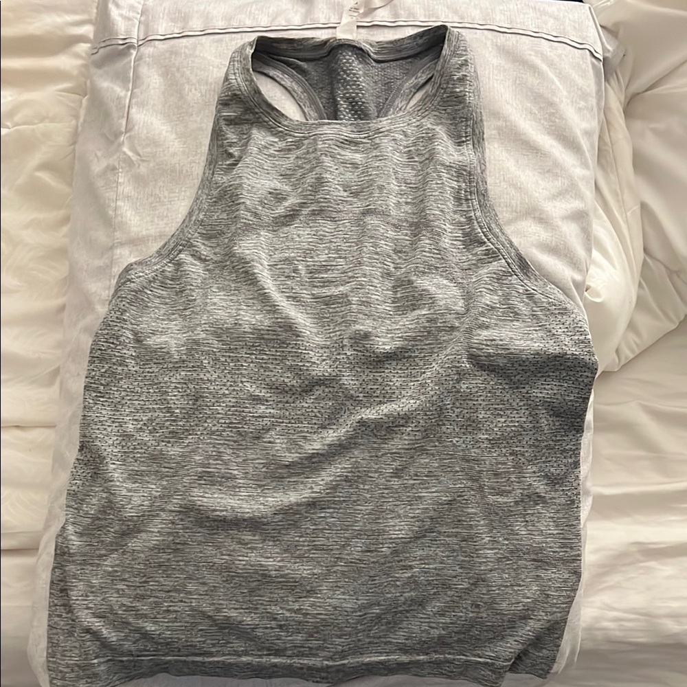 Lululemon Gray Sleeveless Athletic Tank Top